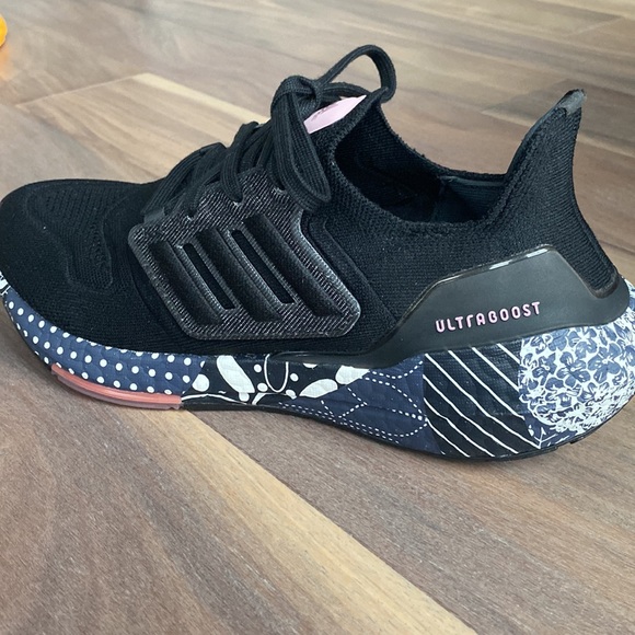 Adidas ultraboost sneakers - Picture 3 of 11